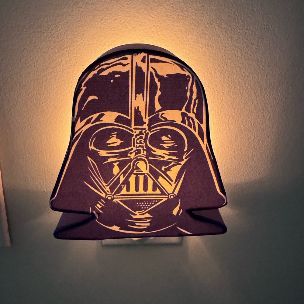Pottery Barn Kids Star Wars Darth Vader Night Light - Picture 6 of 6